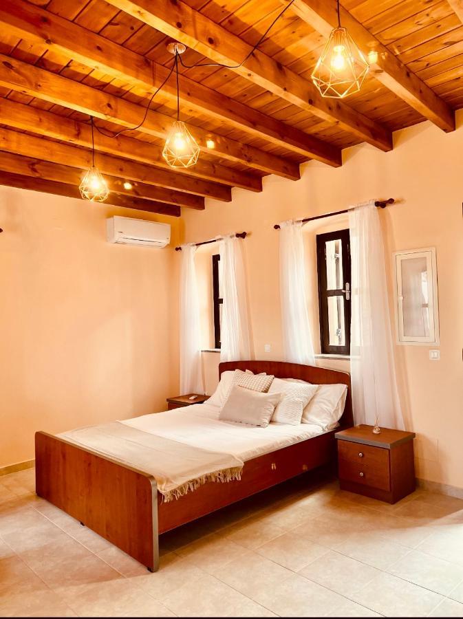 Pavlos House سيمي المظهر الخارجي الصورة